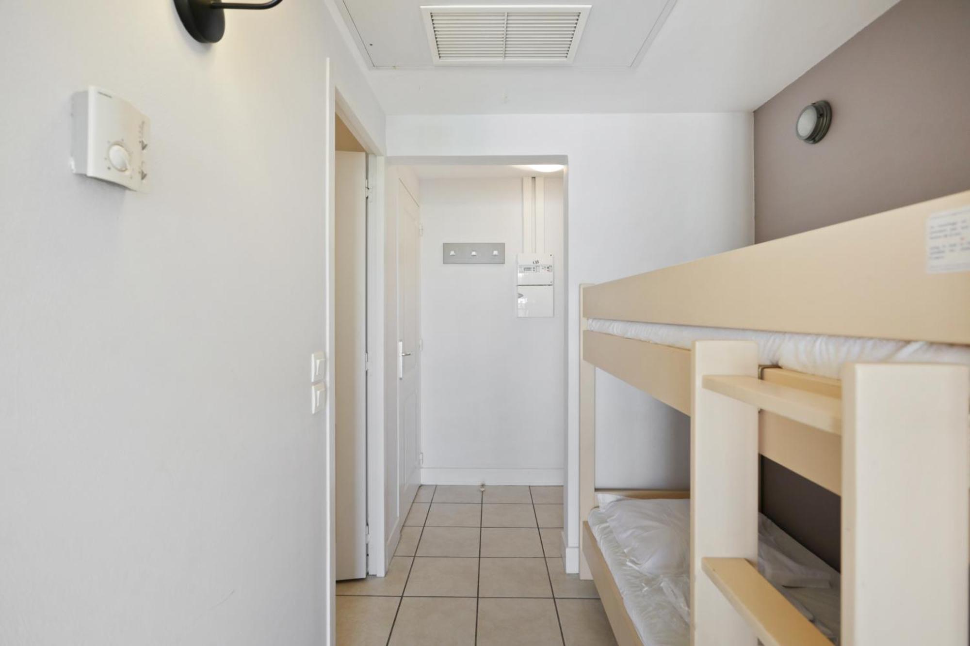 Residence Heliotel Marine Saint-Laurent-du-Var Eksteriør bilde